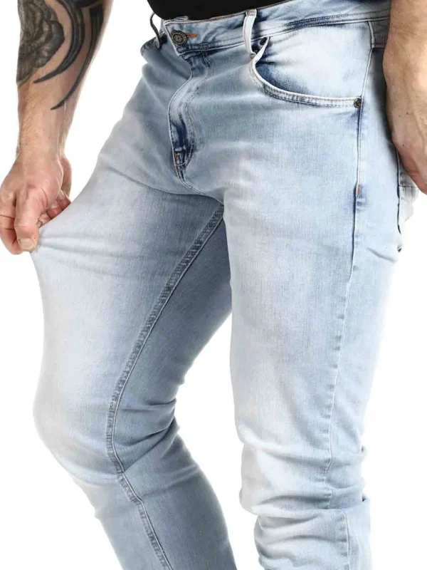 Callan Jeans - Lyseblå^Cipo & Baxx Clearance